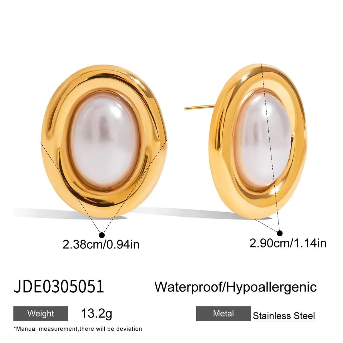 A pair of gold-colour stainless steel ear studs with a vintage pearl centre and butterfly clutch backs.