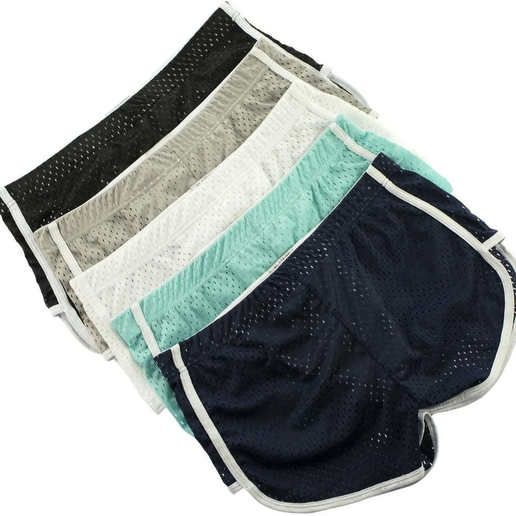 Men's three-point boxer briefs in cotton-nylon blend available in multiple colours
