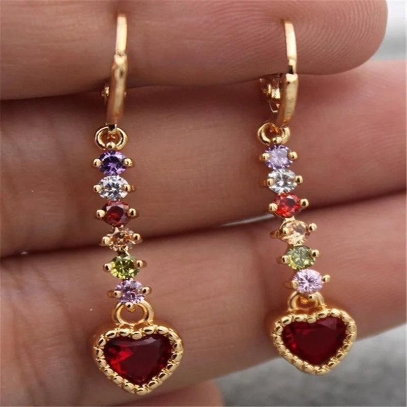 Women's heart-shaped fashion earrings in gold or silver colour with electroplated alloy construction