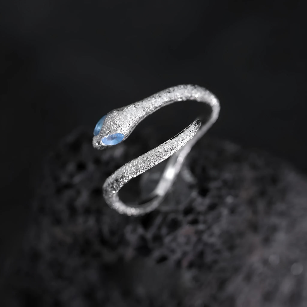 Adjustable opening silver electroplated snake design ring in platinum white gold colour for women