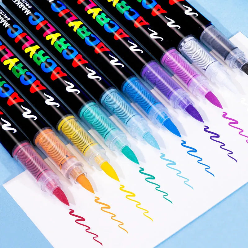 Set of straight liquid acrylic marker pens with soft heads for painting and graffiti art