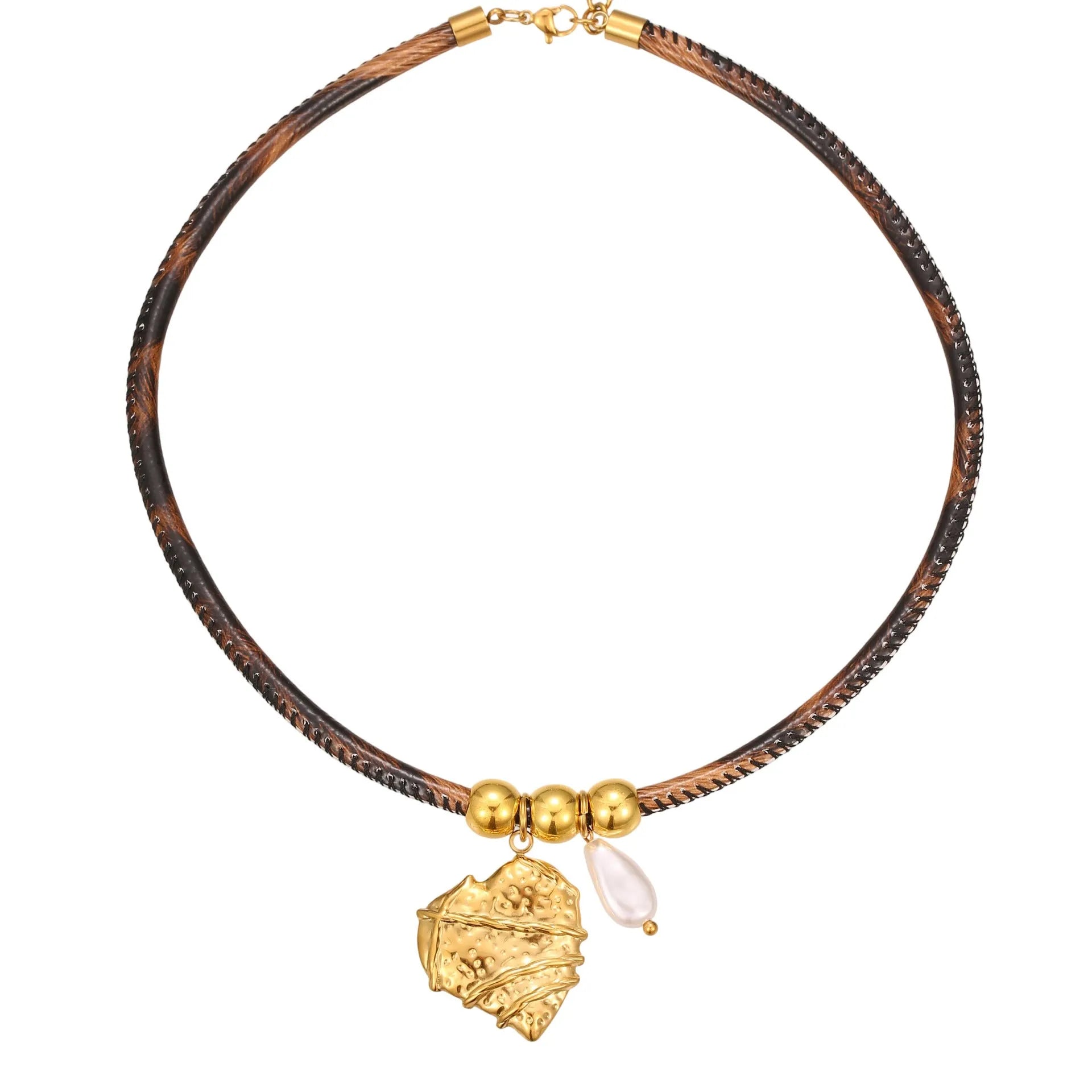 Geometric leopard print stainless steel necklace with gold plating on adjustable 41-50cm chain
