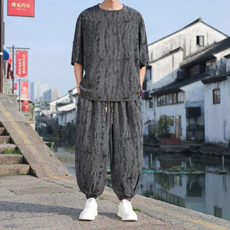 Men's thin short-sleeved knitwear two-piece suit in black with cropped trousers, loose fit