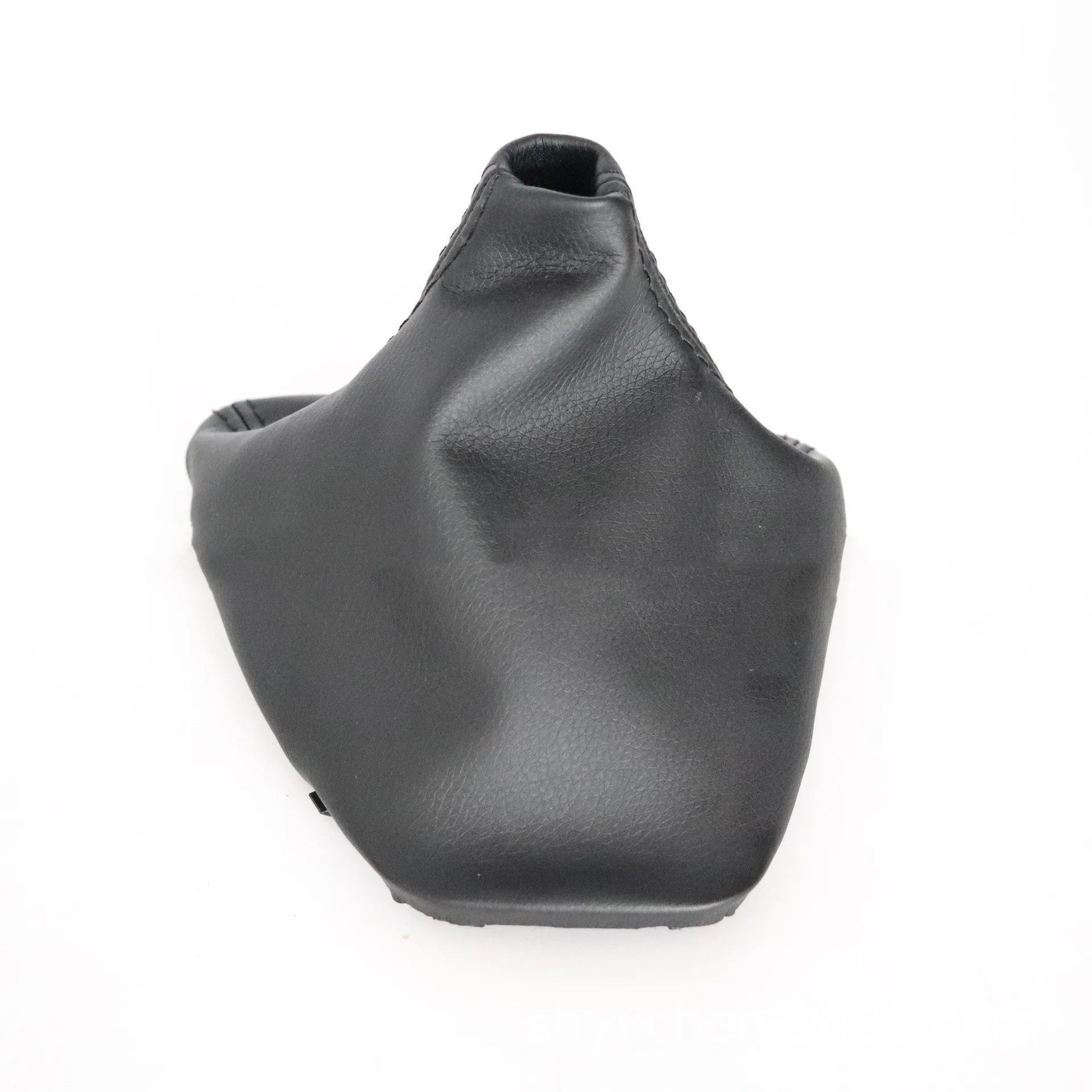 Black PU leather gear dust cover for BMW 3 Series manual gear stick.