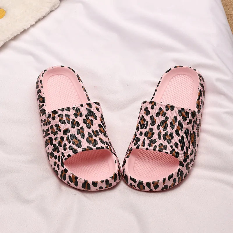 Women's leopard print EVA slippers with thick sole in Korean style.