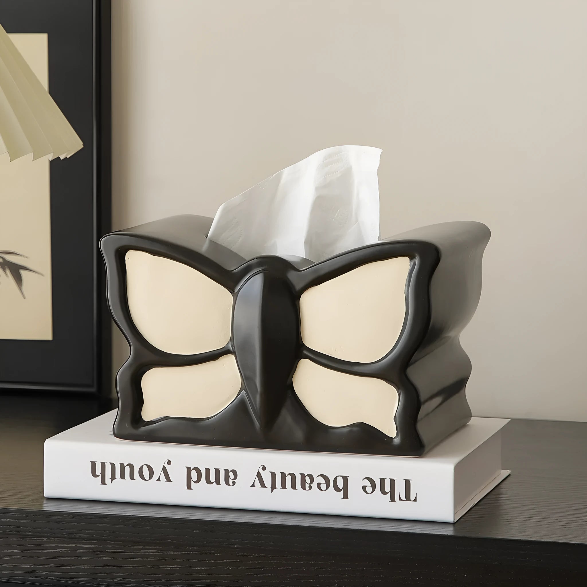 Ceramic butterfly-themed vase and tissue box set with waterproof finish