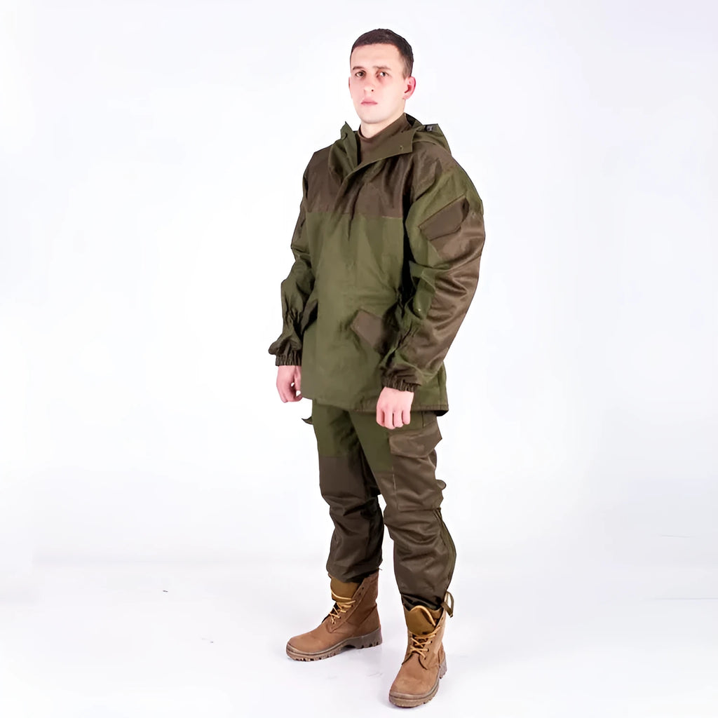 Men's special forces tactical mountain battle suit jacket and trousers in camouflage green