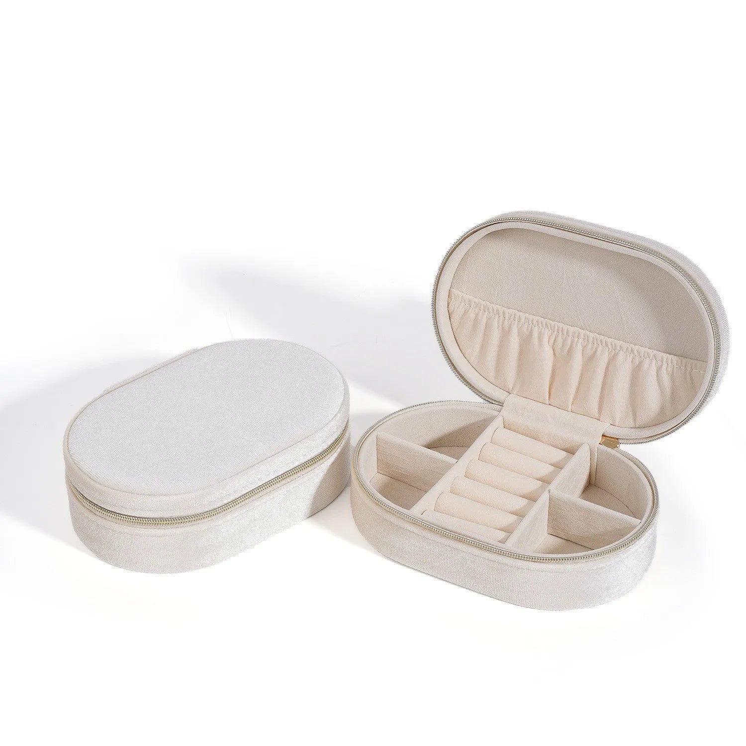 Korean style oval velvet jewellery box in multiple colours with flannel lining, shown with dimensions 15x10x5cm