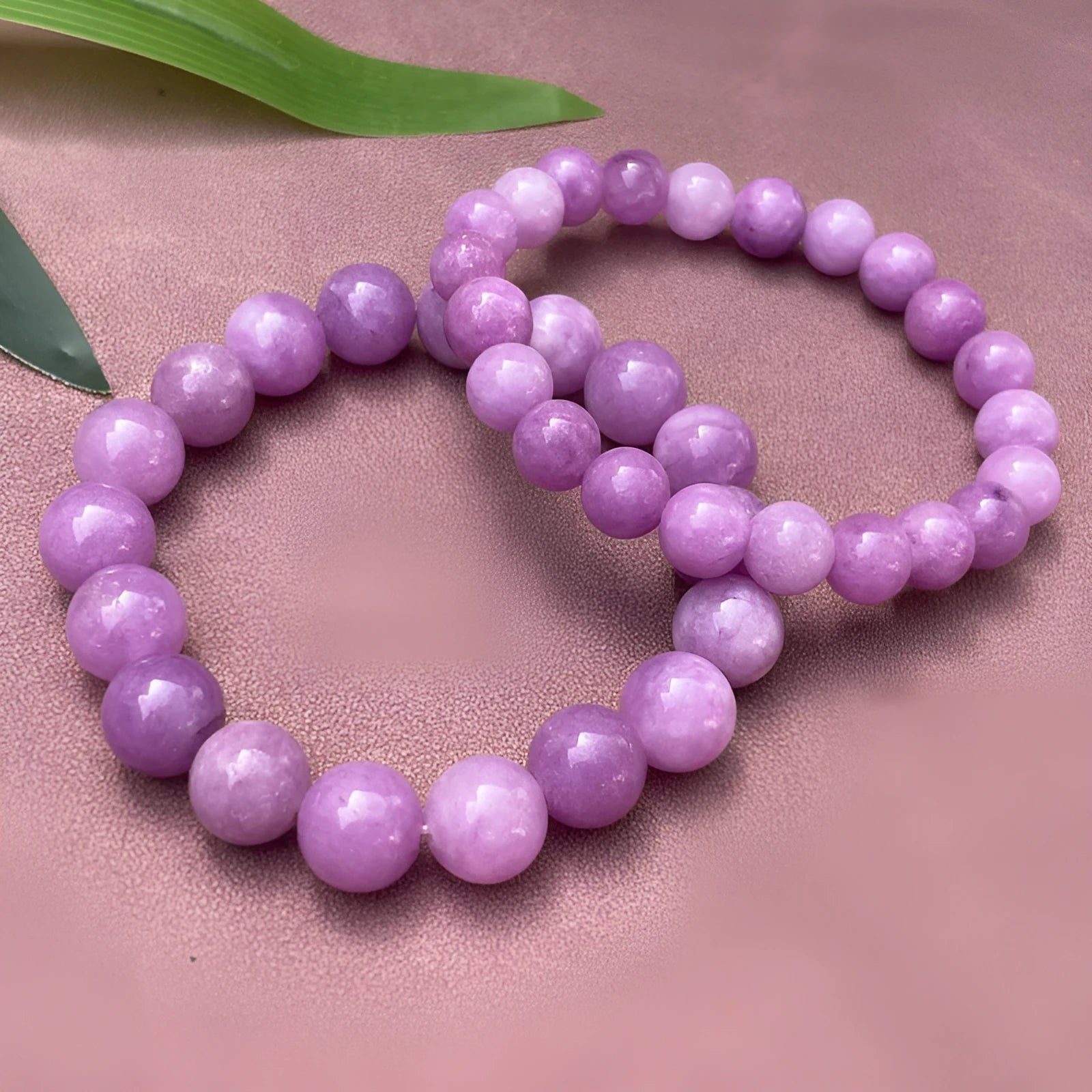 Natural quartz rock jade bracelet in Chinese style, multi circle, 8mm bead size, single ring design