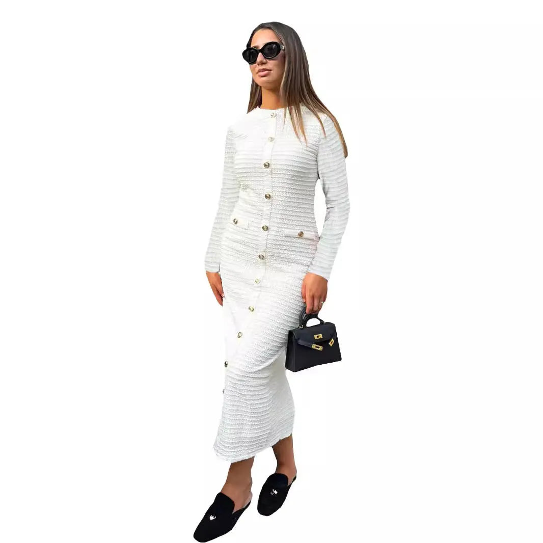 French retro slim fit knitted dress with button front and long sleeves in black or white