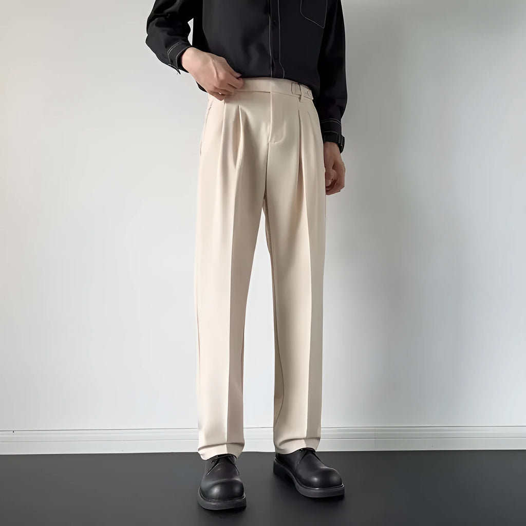 Men's straight leg loose fit trousers in apricot and black colour options