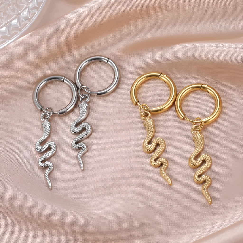 Snake-shaped vintage clip earrings in stainless steel with gold plating