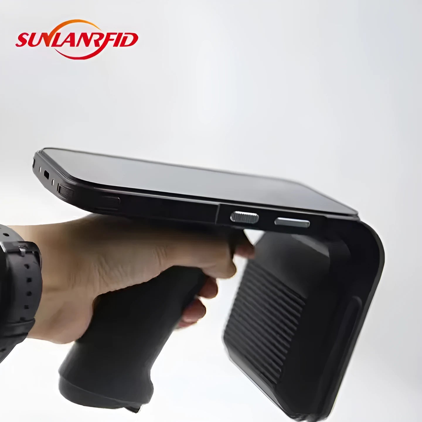 SLP-05 Android handheld UHF RFID scanner with display screen and scanning window