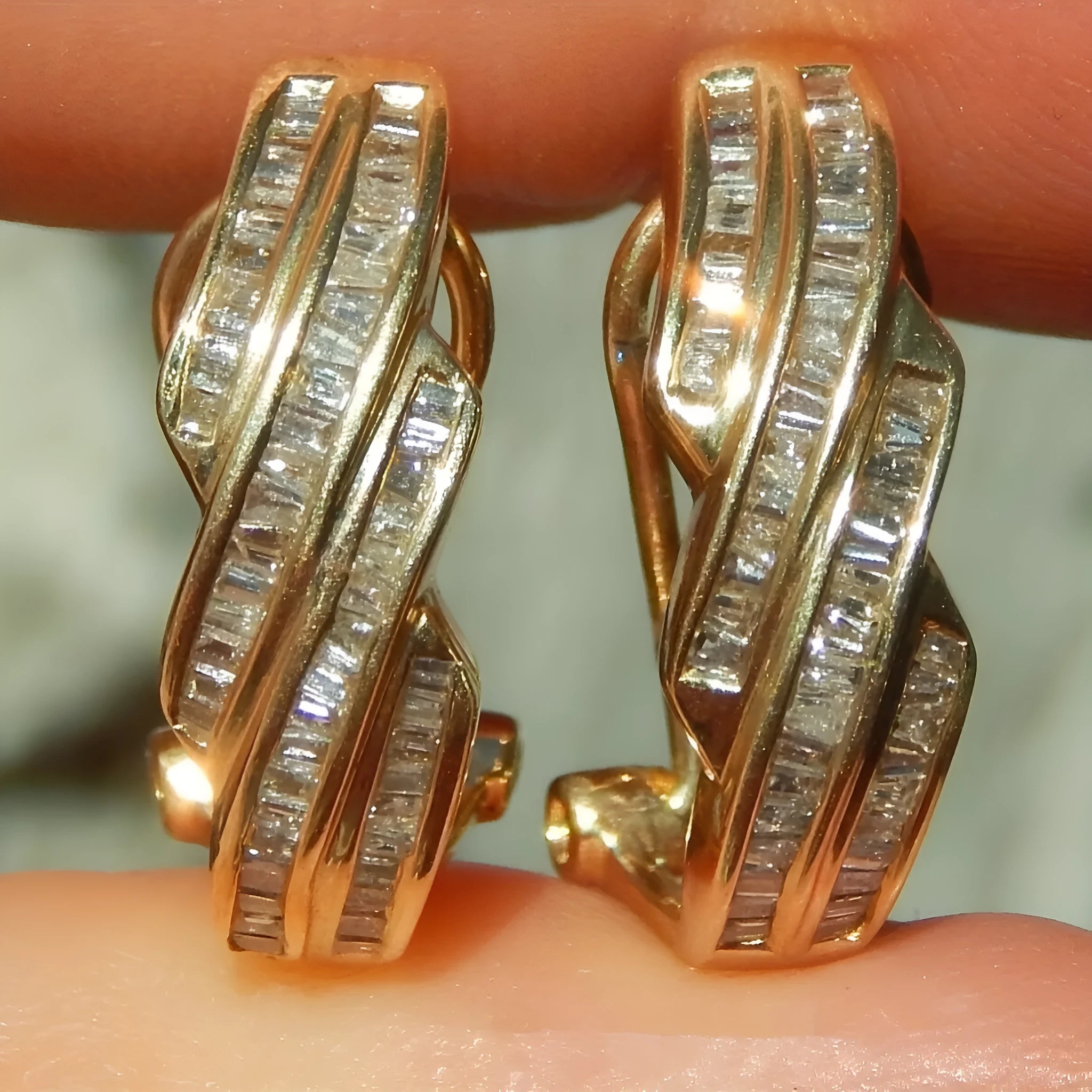 Gold geometric earrings with circular details made from solid copper
