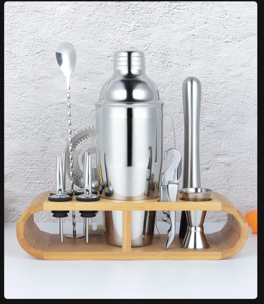 23-piece stainless steel cocktail set with European style bar tools for home bartending