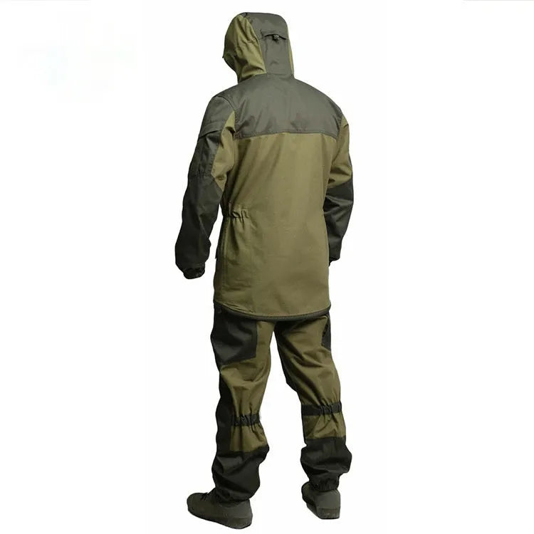 Men's special forces tactical mountain battle suit jacket and trousers in camouflage green