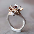 Two-tone silver women's fashion ring with geometric shape and floral pattern ornamentation