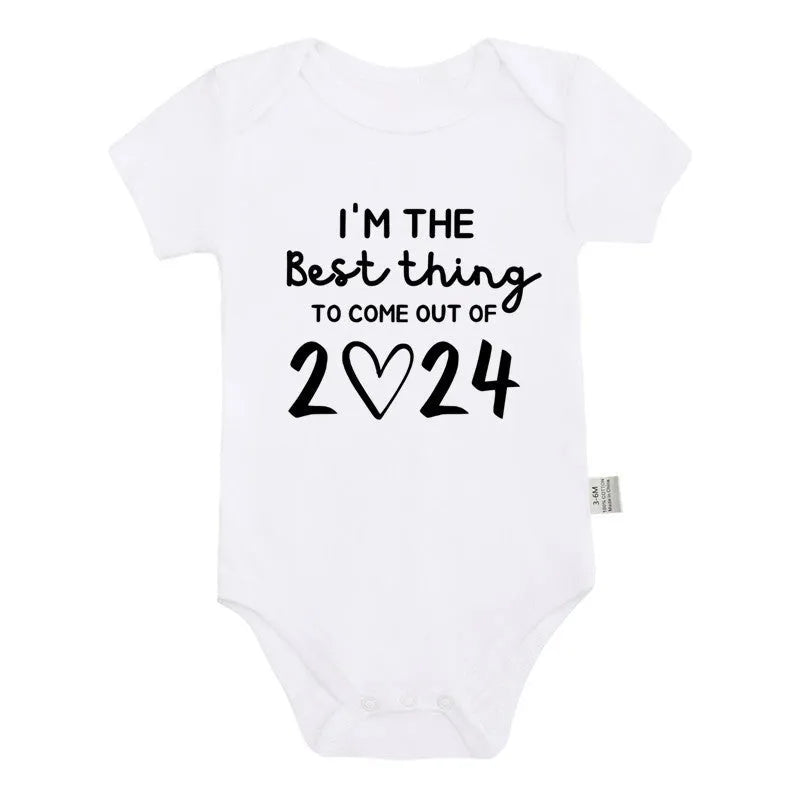Announced Pregnancy 2024 newborn baby romper in pure cotton with short sleeves, triangle jumpsuit style, white colour, size 0-3M