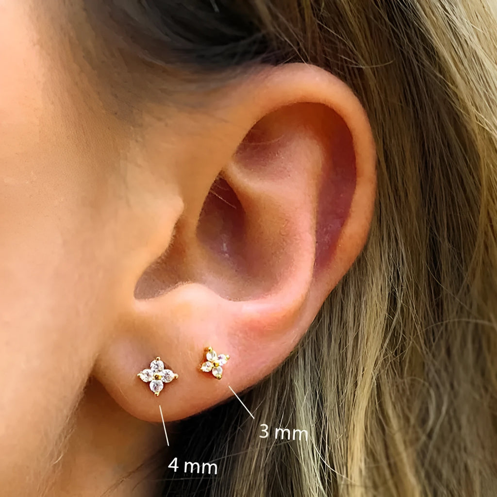 S925 sterling silver stud earrings with crystal flower design in gold or platinum finish