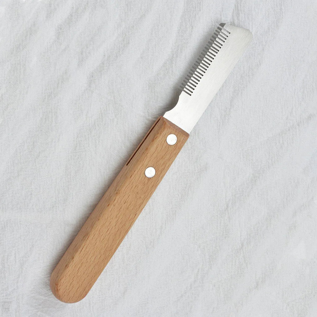 Pet stripping comb with wooden handle for dog and cat grooming
