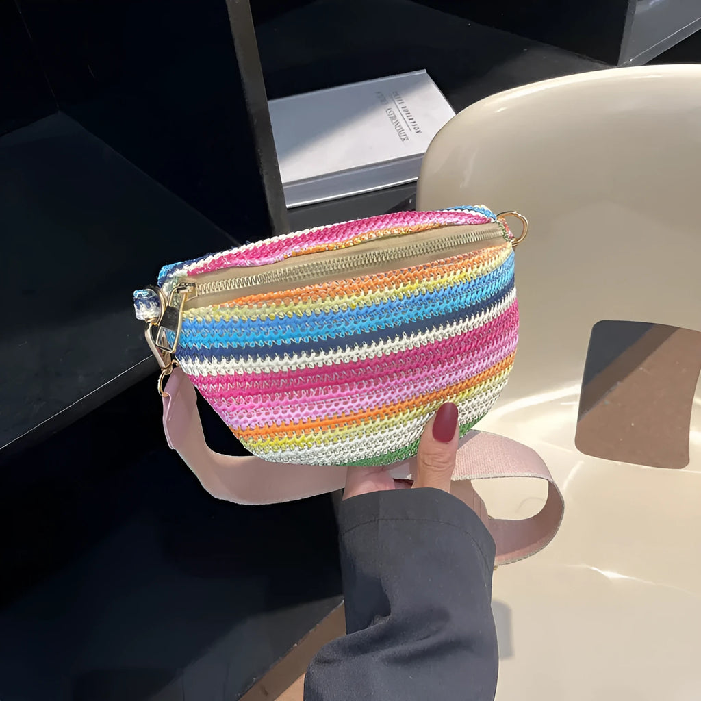 Straw woven women's shoulder bag in shell shape with adjustable single strap