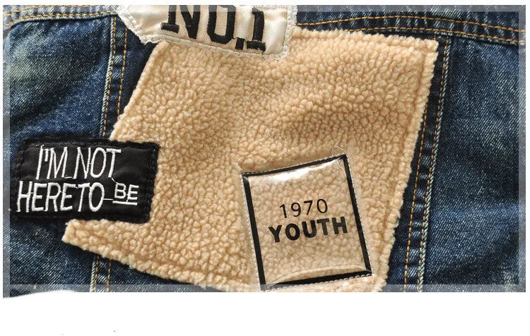 Children's thickened Korean style fur collar denim jacket with square collar in denim colour on model