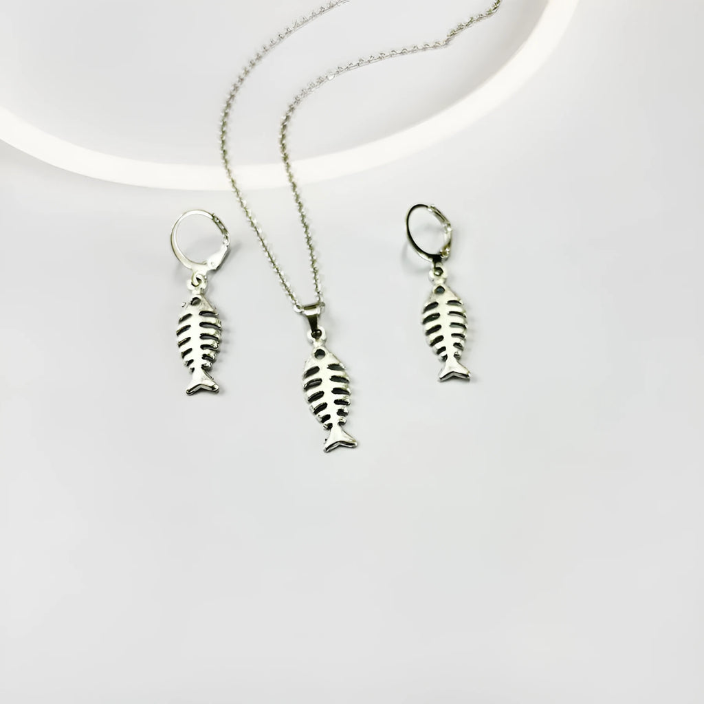 Retro fishbone pendant necklace and matching earrings set with adjustable chain