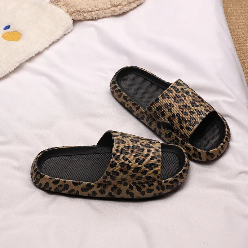 Women's leopard print EVA slippers with thick sole in Korean style.
