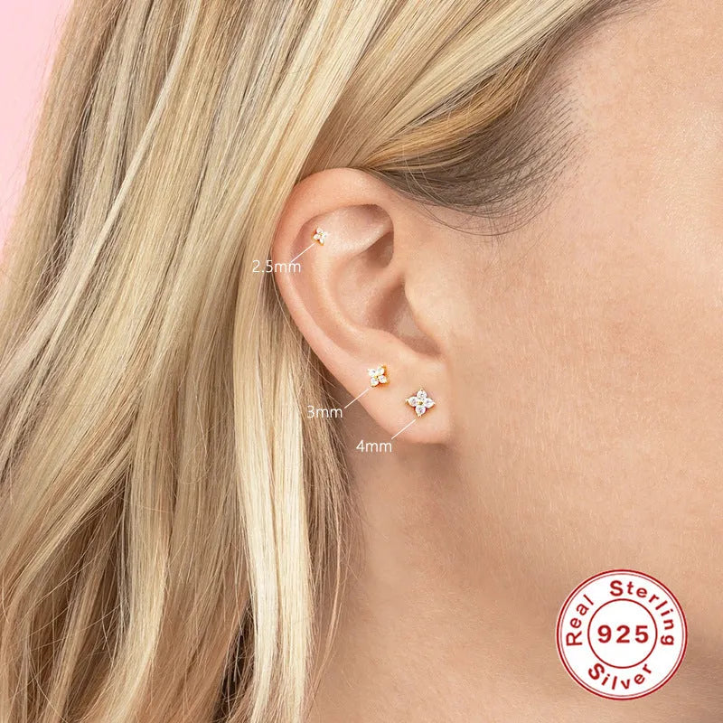 S925 sterling silver stud earrings with crystal flower design in gold or platinum finish