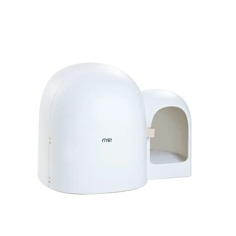 Fully enclosed oversized cat litter box in ABS plastic, shown in aurora white, moss green, and milk tea colour options.