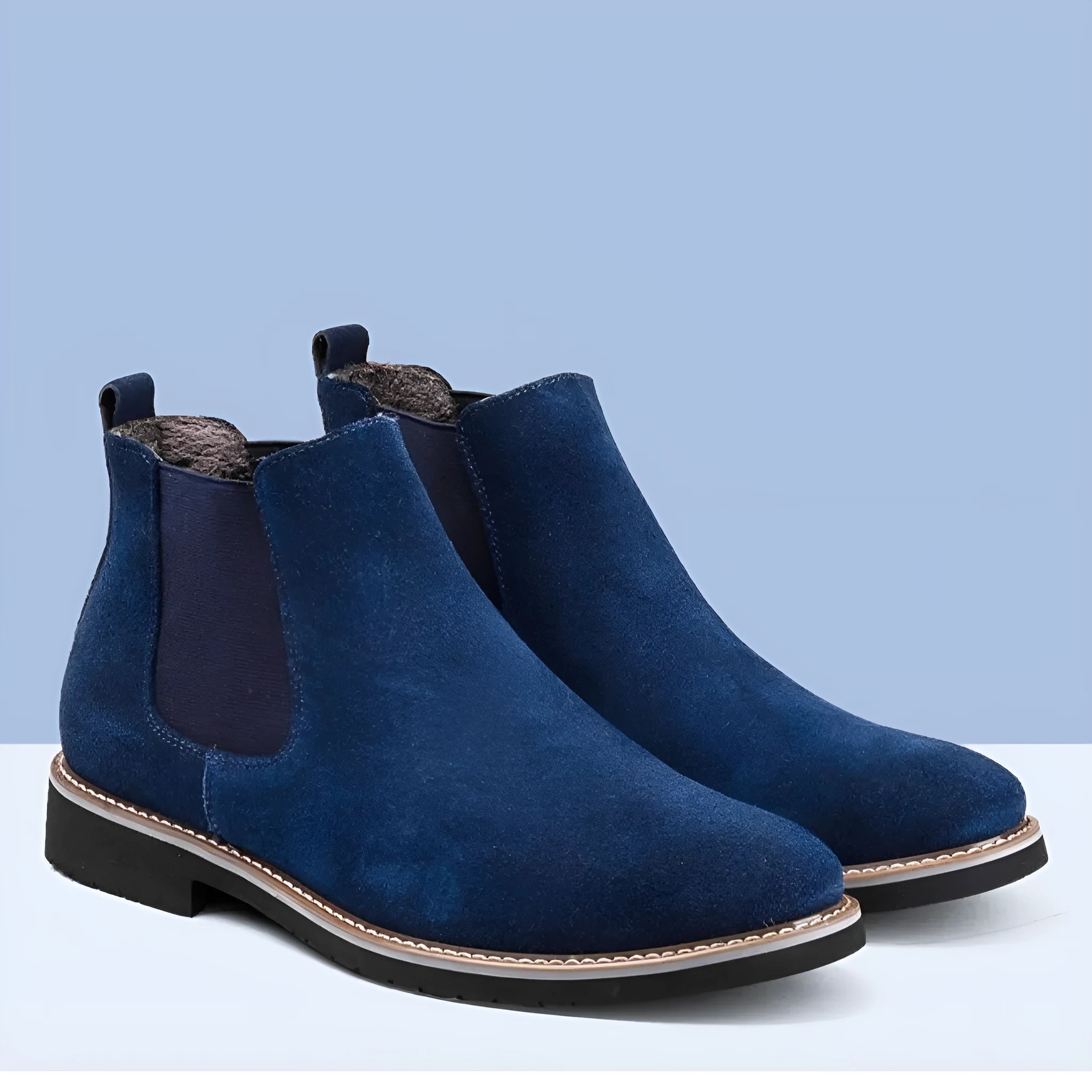 Men's cowhide leather frosted Martin boots with round toe and anti-slip rubber sole in black