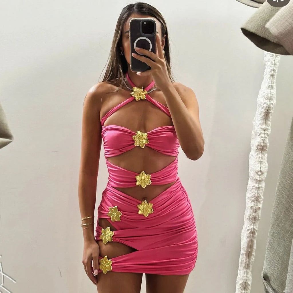 Solid colour high waist one-piece swimsuit for women with matching short skirt.