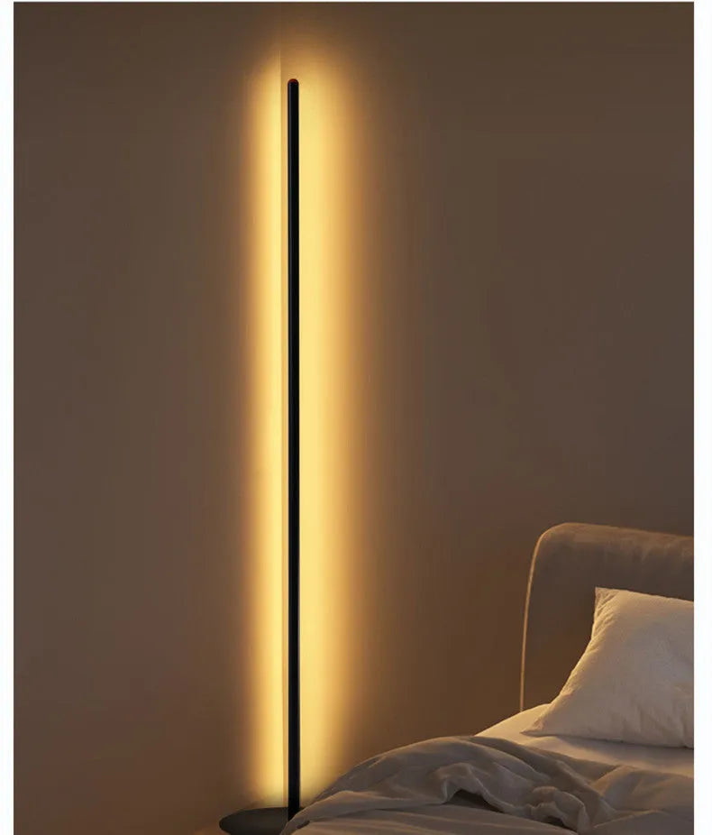 Vertical aluminium alloy floor lamp in modern simple style, shown in three available heights.